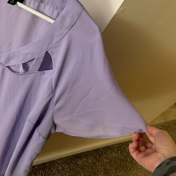 TORRID Purple Women's cutout blouse size 3 - Picture 5 of 7